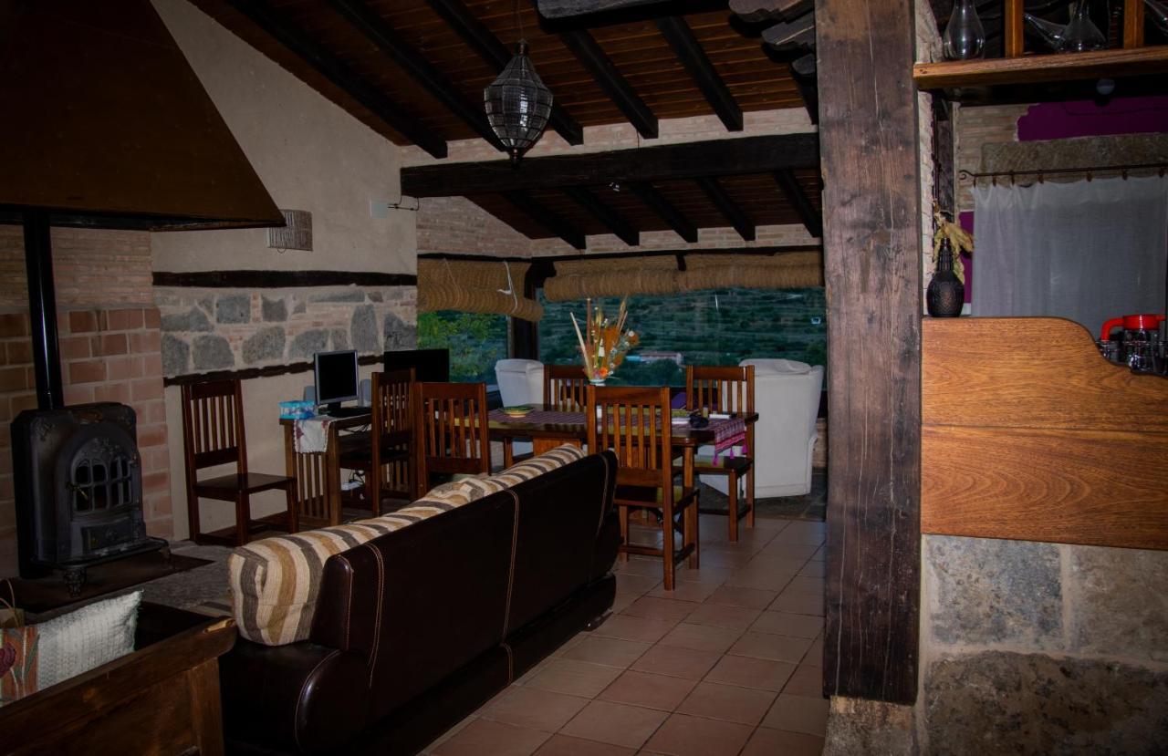 Casa Rural El Rondillo นาวากอนเซโค ภายนอก รูปภาพ