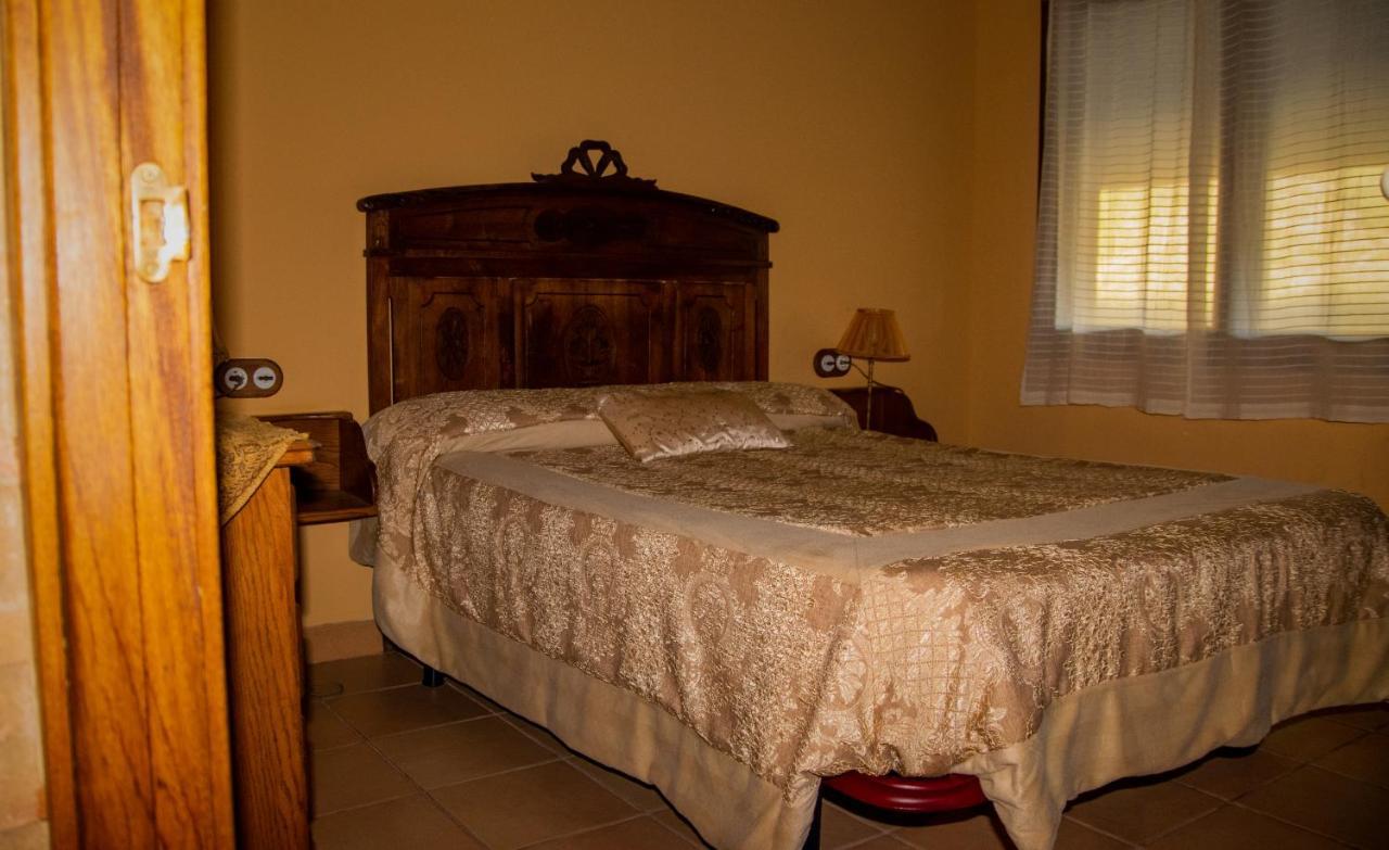 Casa Rural El Rondillo นาวากอนเซโค ภายนอก รูปภาพ